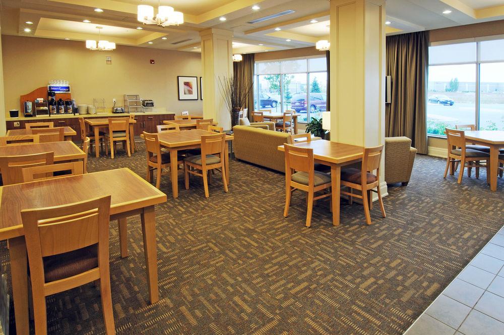 Holiday Inn Express & Suites Vaughan-Southwest By Ihg Exteriér fotografie