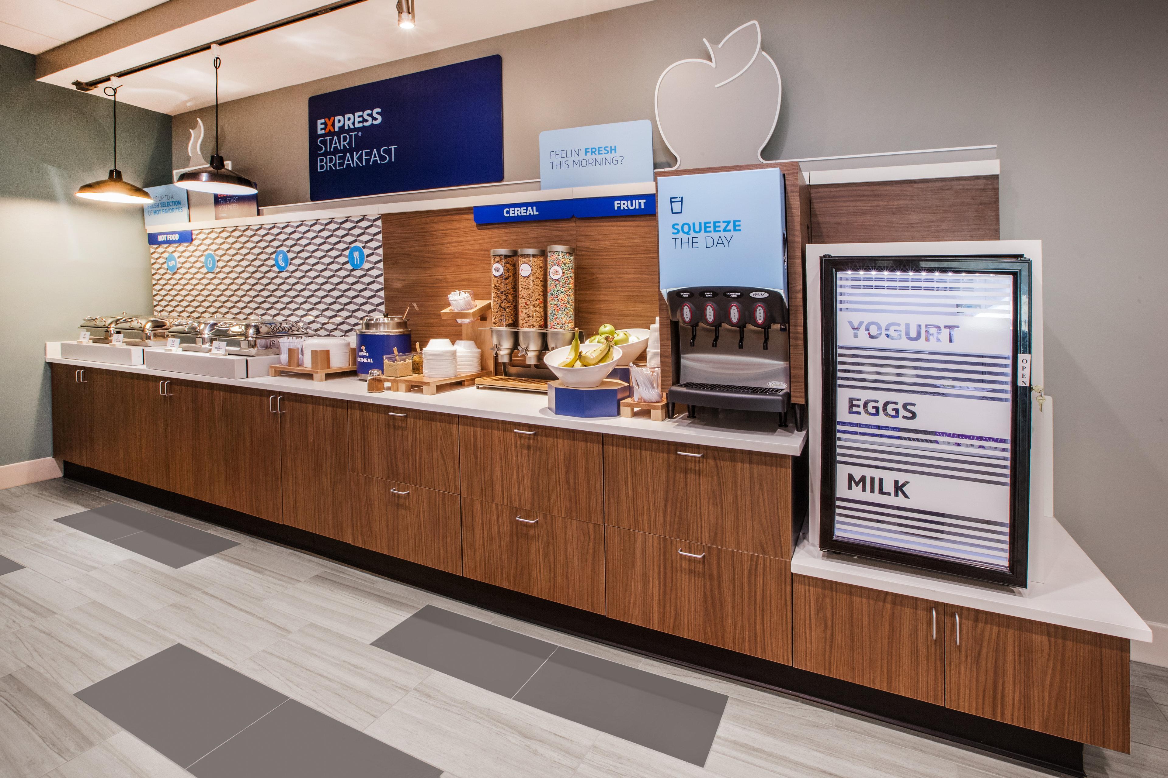 Holiday Inn Express & Suites Vaughan-Southwest By Ihg Exteriér fotografie