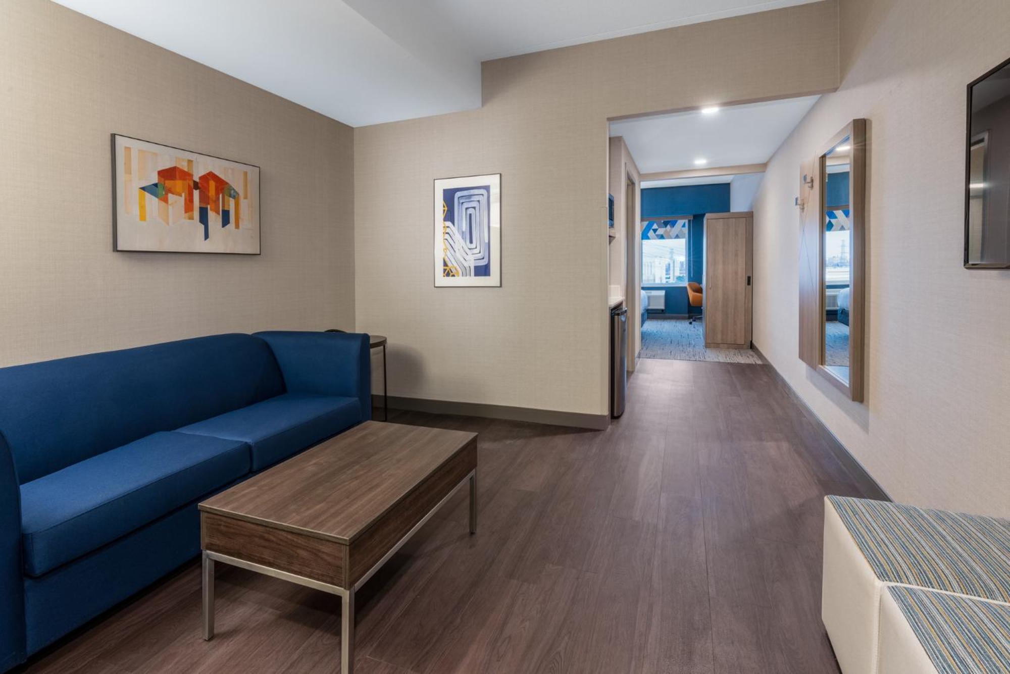 Holiday Inn Express & Suites Vaughan-Southwest By Ihg Exteriér fotografie