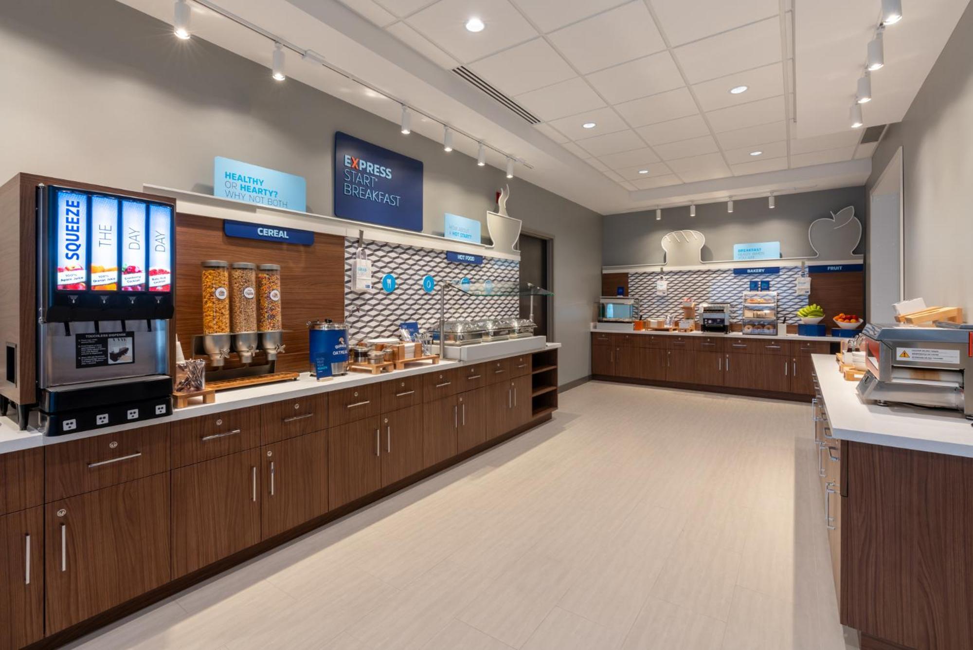 Holiday Inn Express & Suites Vaughan-Southwest By Ihg Exteriér fotografie