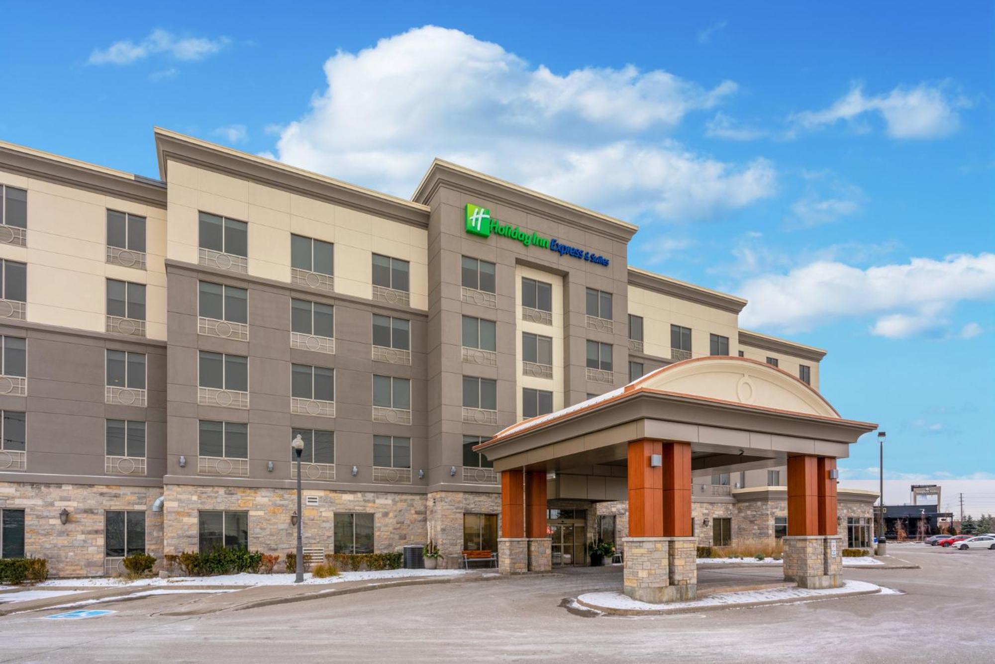 Holiday Inn Express & Suites Vaughan-Southwest By Ihg Exteriér fotografie